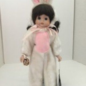 Collectible House Of Lloyd Christmas Around The World Bunny Porcelain 14" Doll